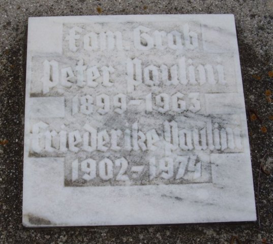 Paulini Peter 1899-1963 Bonfert Friedericke 1902-1974 Grabstein